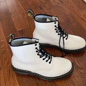 Worn once - size 11 men’s !! Must go